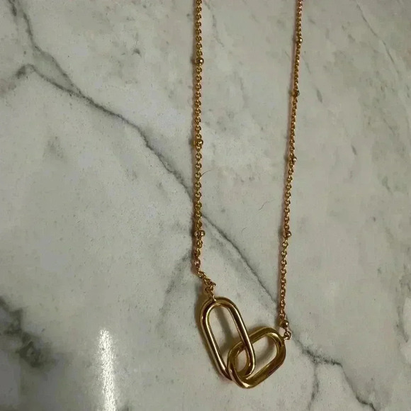 Beautiful “link” necklace - Picture 2 of 3